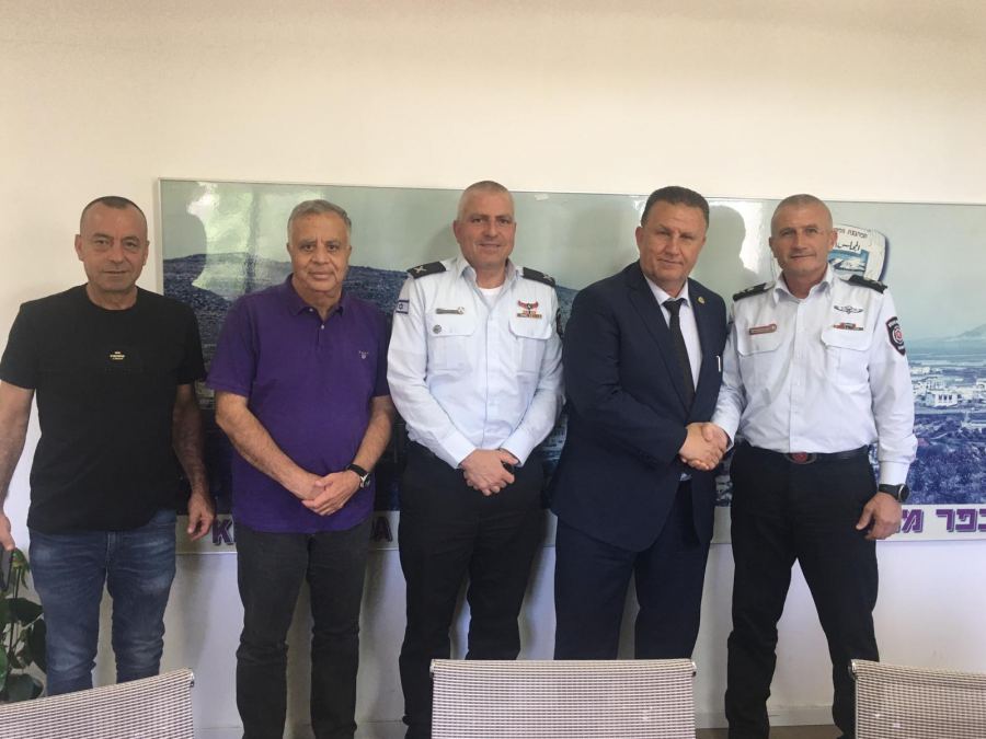 قريبا ٨ محطات اطفاء في عدة بلدات عربية